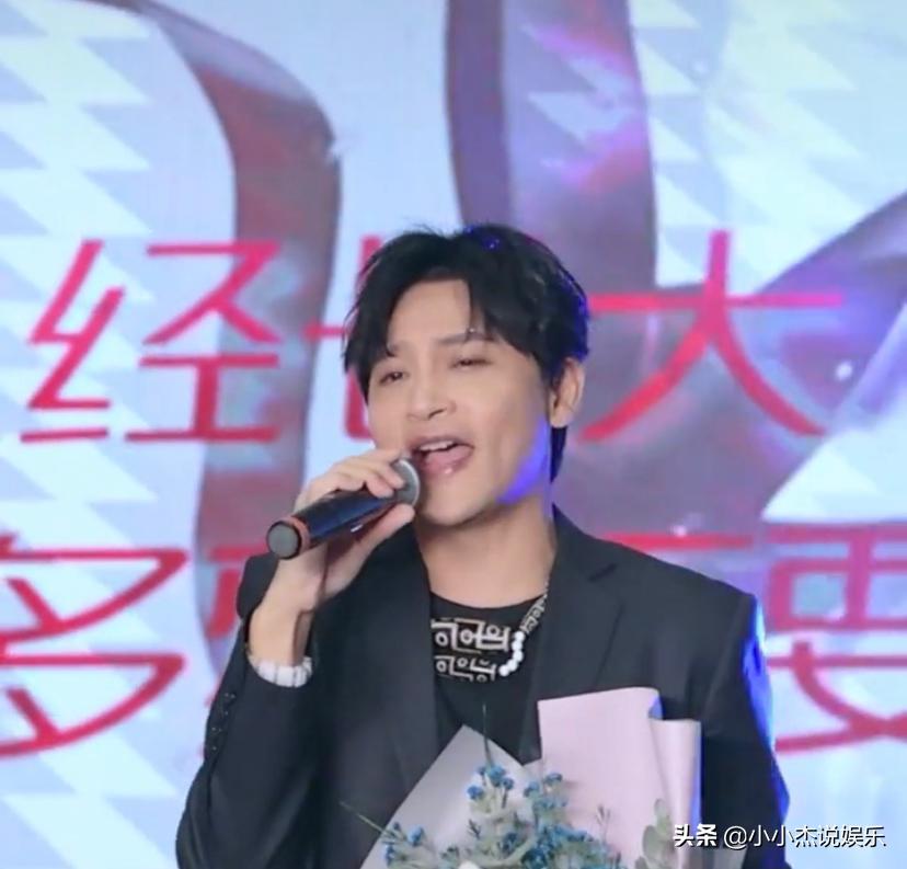 陈志朋四川音乐,陈志朋歌曲红蜻蜓