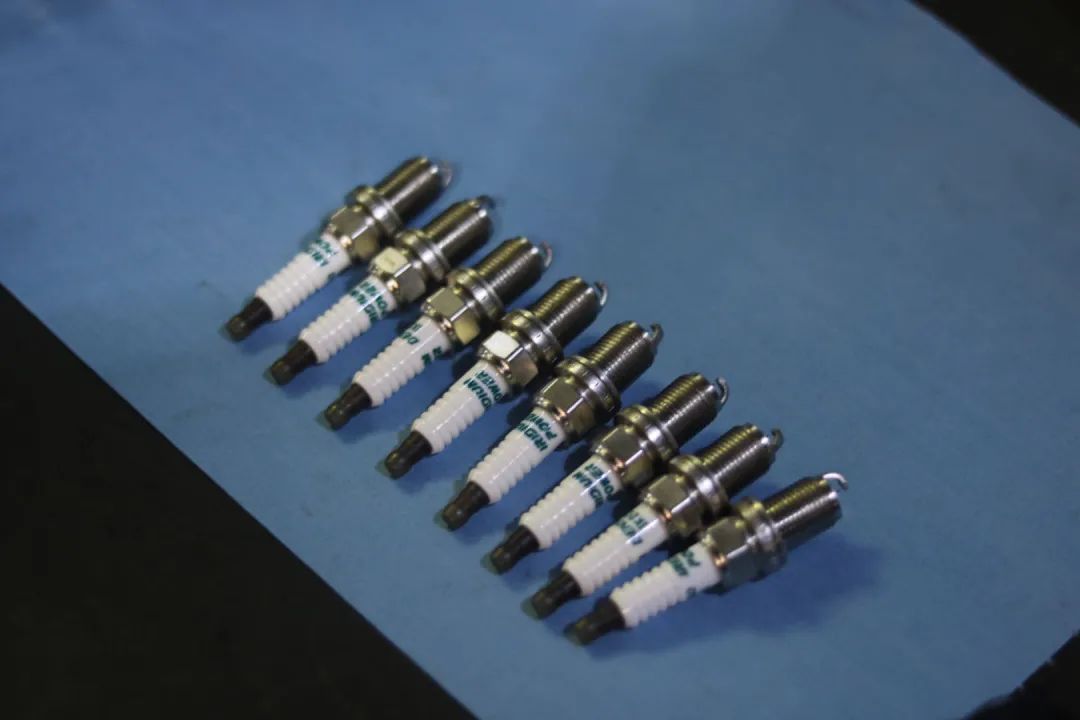 怪兽修车：翻新一辆2005年凌志LS430，当年百万经典车，满血复活