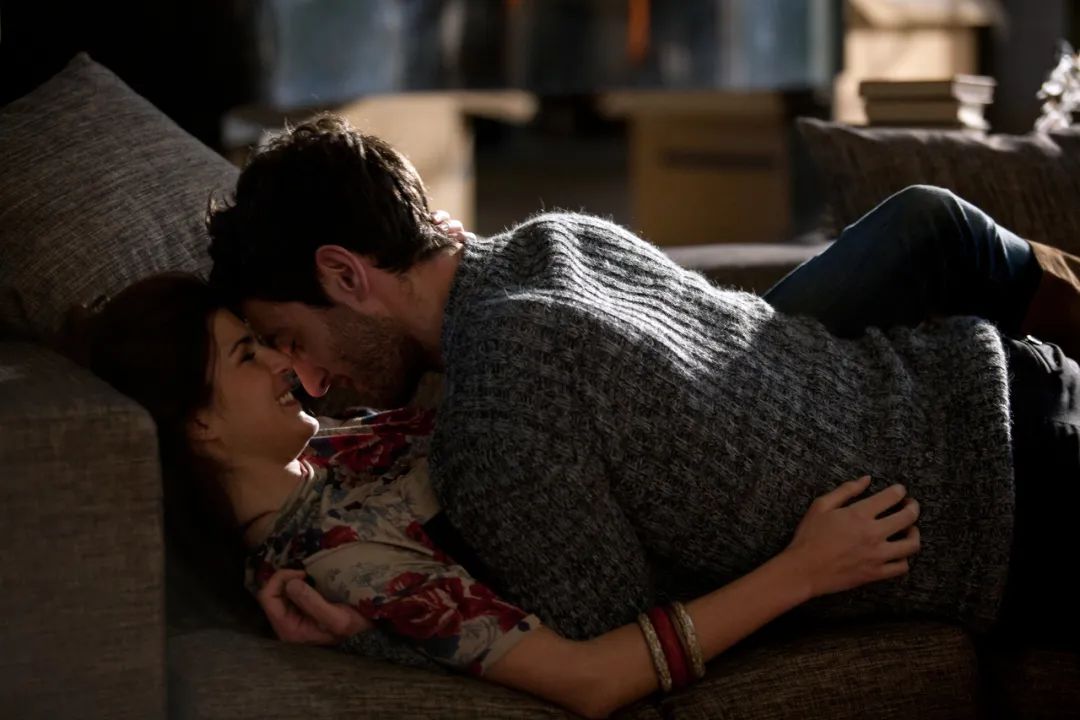 我和妈妈聊聊天200字,和妈妈一起谈恋爱33集