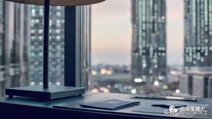 穿阿玛尼什么档次,阿玛尼品牌衣服属于什么档次