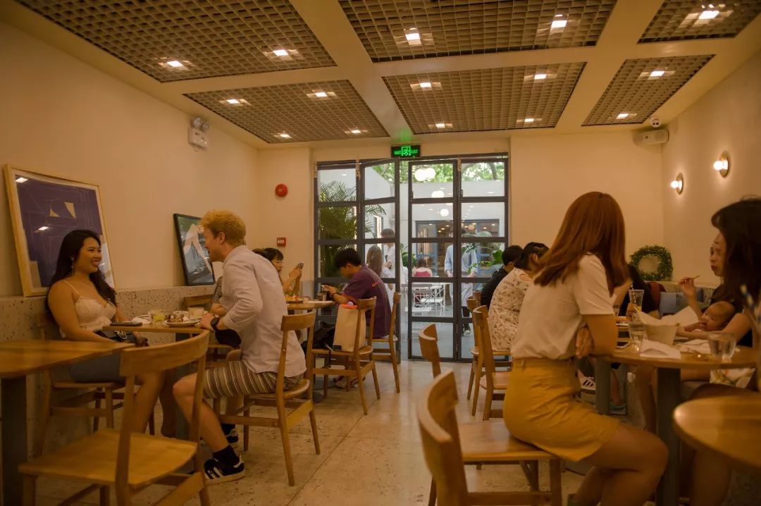 开雷克萨斯es去川藏线,开雷克萨斯es路上视频