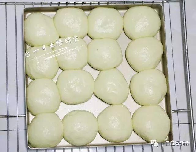 乳酪小餐包｜谁说面包一定没有营养呢？面包营养加倍升级