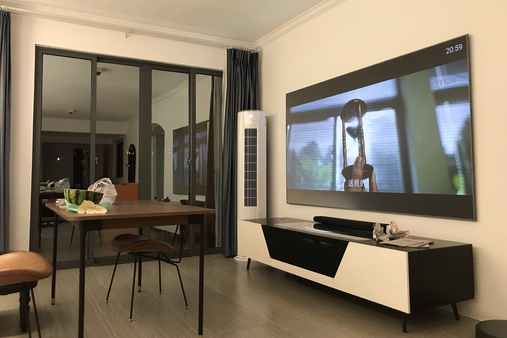 激光电视值不值得买,买激光电视的后悔吗