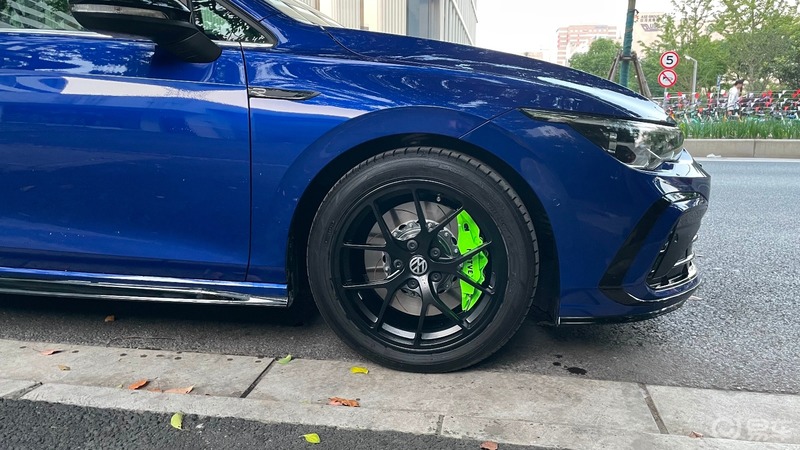 高尔夫8提车,高尔夫8代改装外观最佳案例