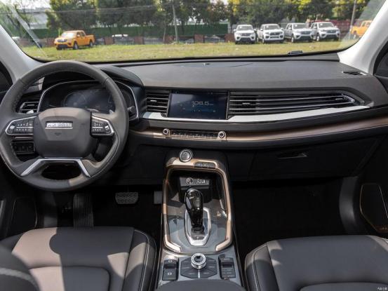 全新哈弗h6油耗比19款少么,哈弗h6三代1.5t自动两驱max的油耗