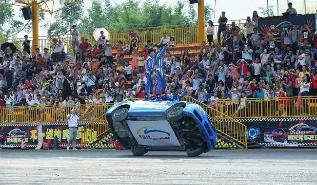 新年元旦迎接活动,新年新气象迎接新的一天