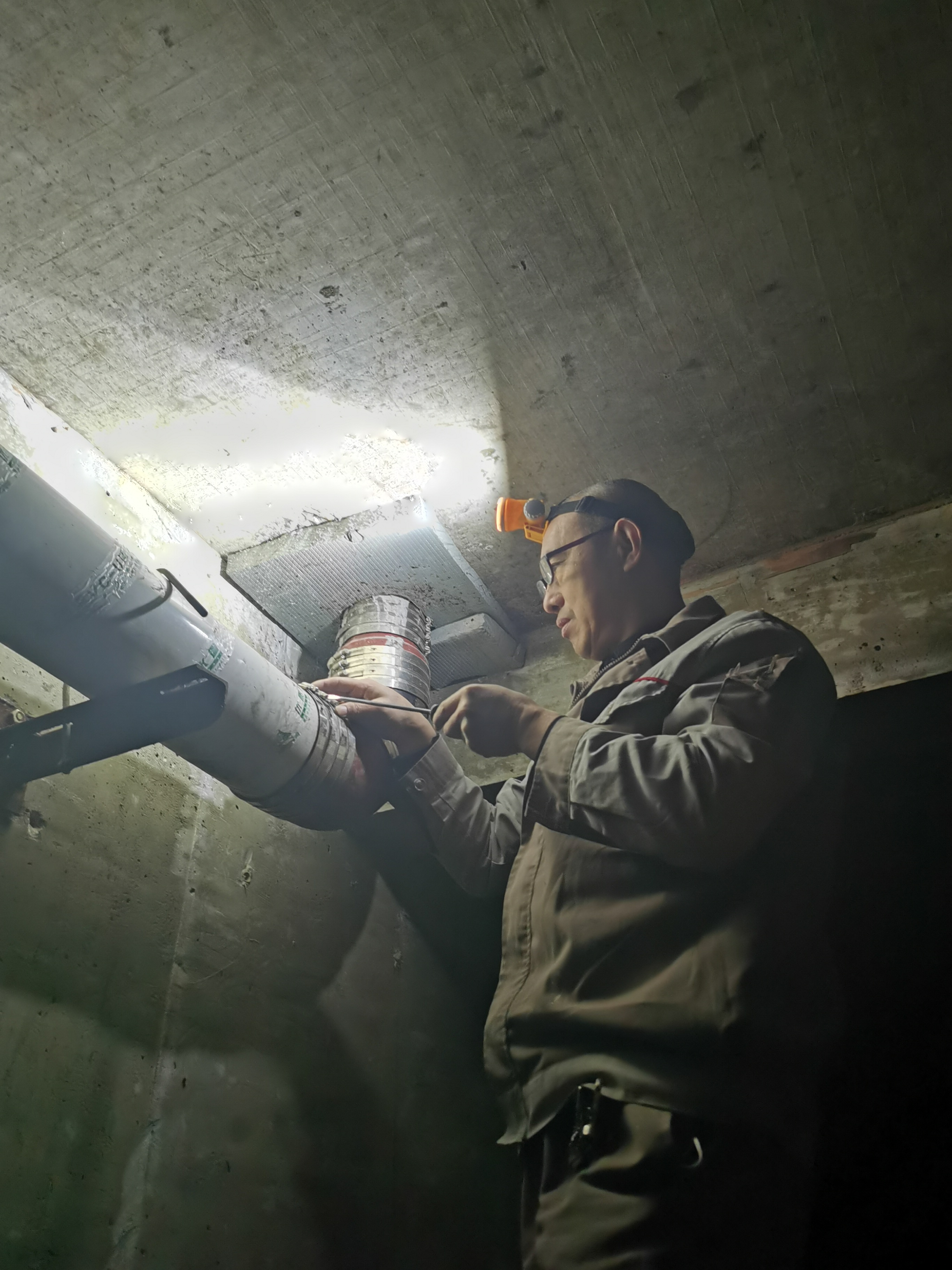 小何师傅电器维修,小何师傅的作品