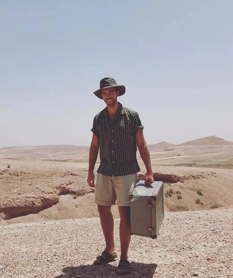 为什么买件衬衫都要好几百,为什么要买几千的衣服