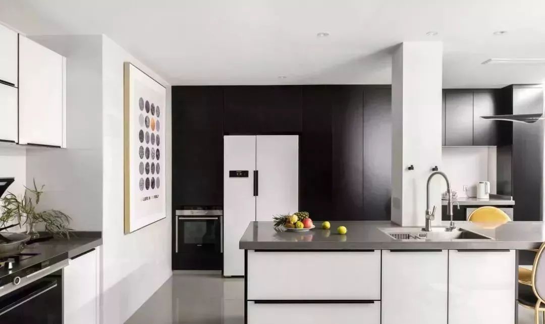 厨房台面用什么材质好清除油污,厨房台面下龙骨用什么材质的好