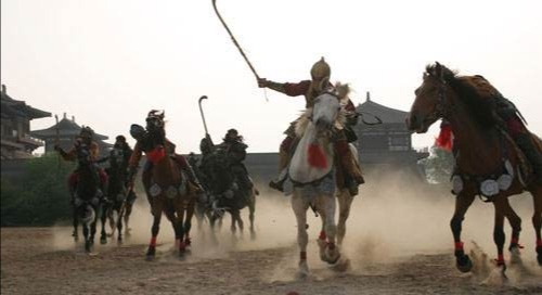 将帅都听我指挥，首发阵容都有谁？随笔无敌足球队