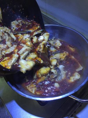 火锅鱼不用火锅底料,喜欢吃火锅又不能吃辣的