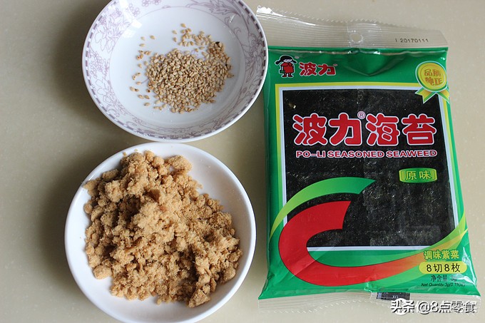 轻松玩烘焙想吃红遍四海八荒的肉松小贝可是又不想排队，自己做