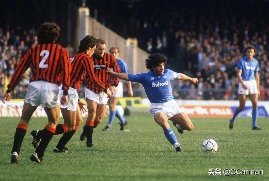 足球“上帝之手”：草根阶层公认史上第一球王，超脱体育政治领袖