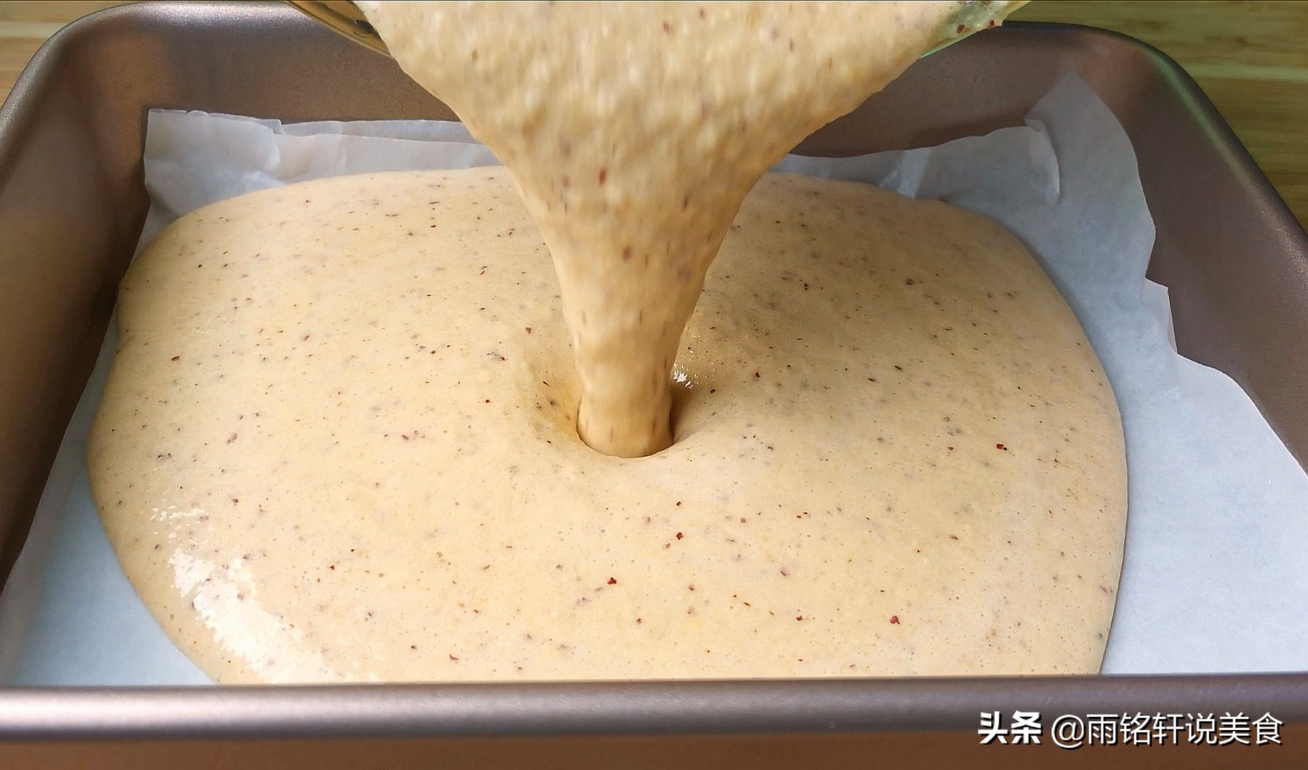 整粒小米做小米糕,小米做米糕的制作过程