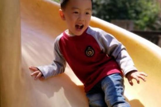 感恩有你有爱相伴,感恩有你留下美好回忆