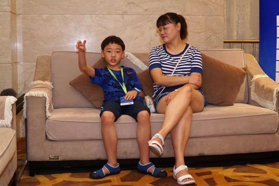 妈妈不要再炫耀了，我已经什么都没有了，晒娃狂魔被孩子怒怼