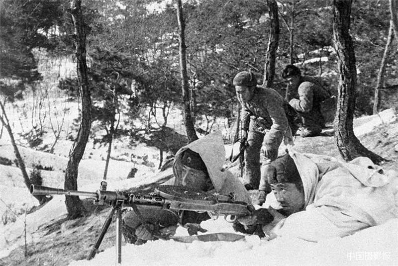 长津湖战役冰血下的猛虎,冰血长津湖战役美军照片