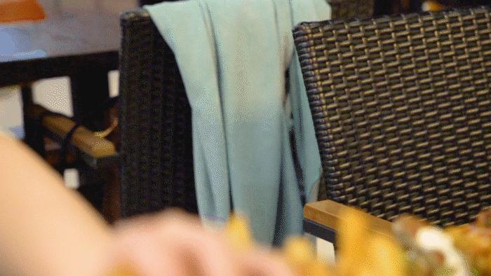 没想到,我竟被1个汉堡电到了……