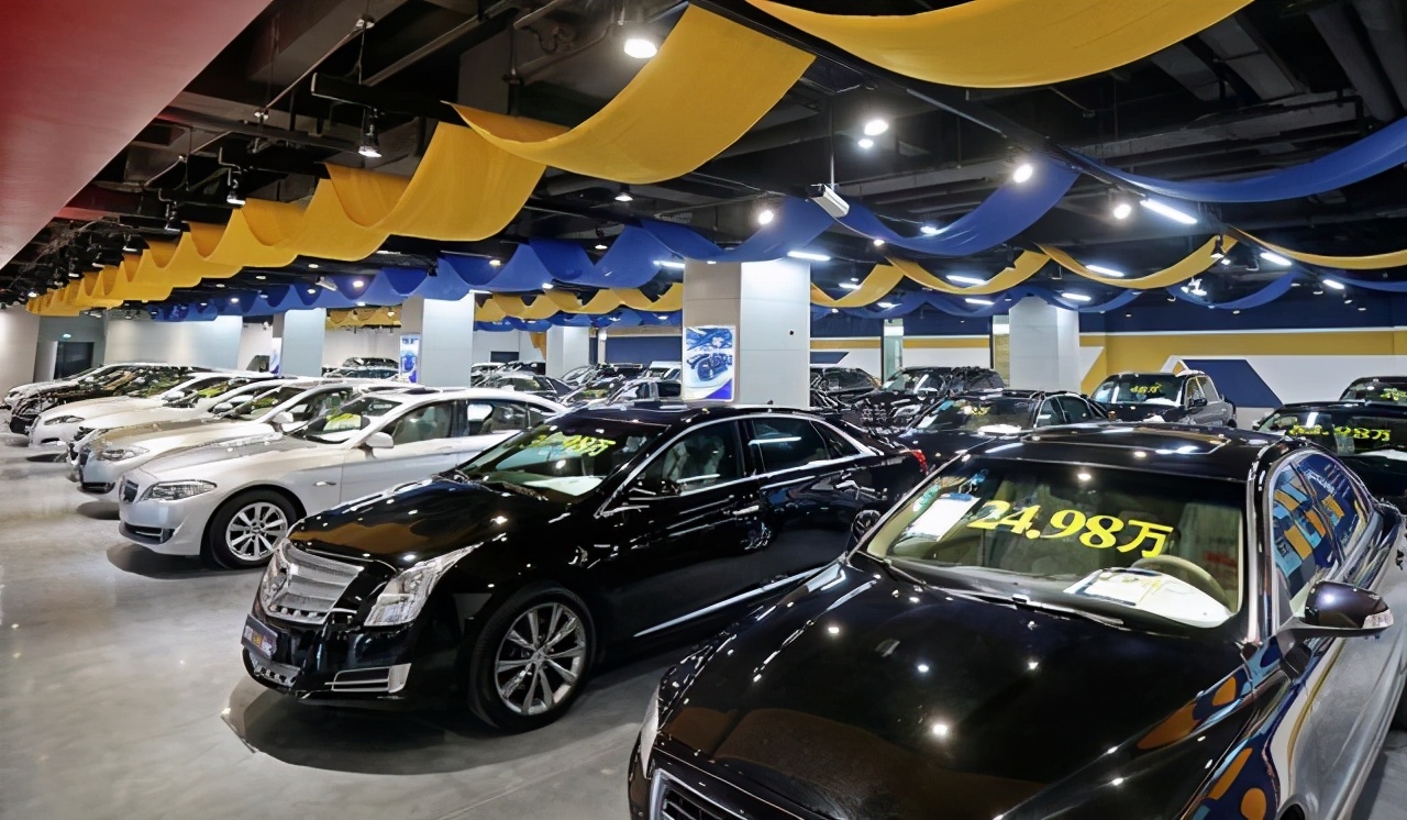 老车置换新车划算还是卖二手划算,旧车置换4s店二手车合算吗