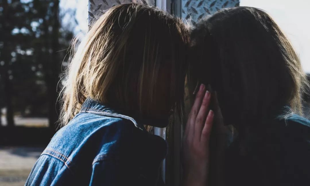 鏈堜寒鏄熷骇鎬庢牱搴斿璐熼潰鎯呯华,鏈堜寒鏄熷骇鎯呯华鐤楁剤