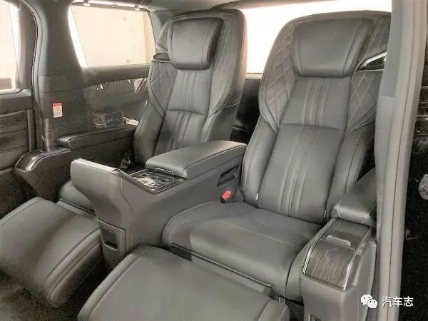 雷克萨斯LM价格进口,雷克萨斯lm300降价50万