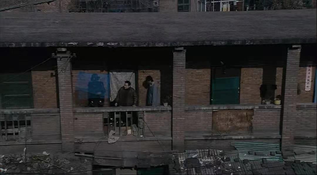 女警察与罪犯的爱情电影,关于女警察与死刑犯的电影