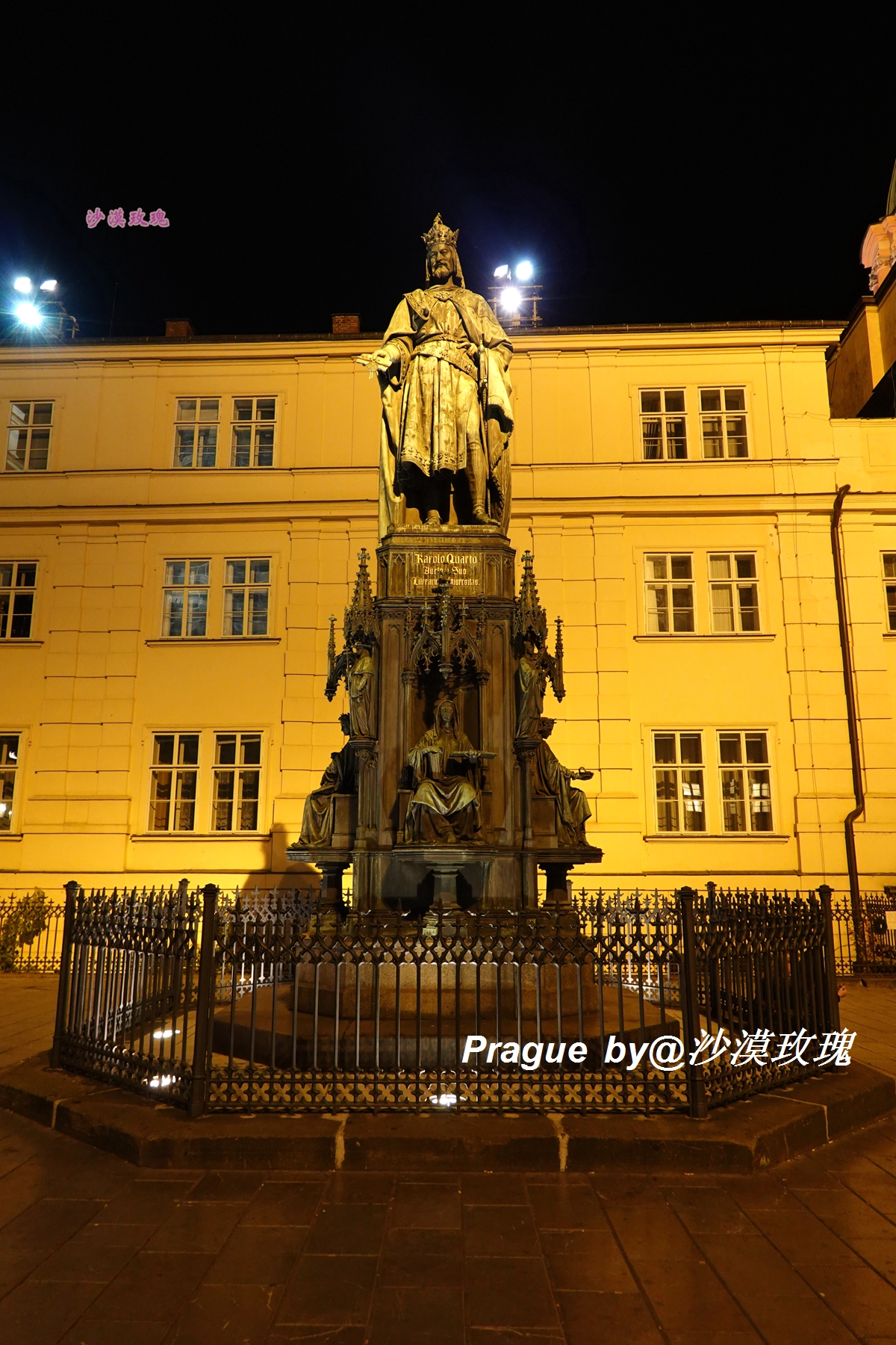 走九遍伴奏,走九遍歌词