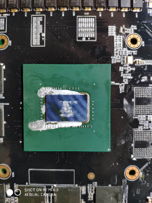 大神们来看看我的显卡是不是烧了,技嘉显卡目前有没有问题