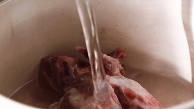 这么好吃的螺蛳粉原来秘密在这里,螺蛳粉卖到断货