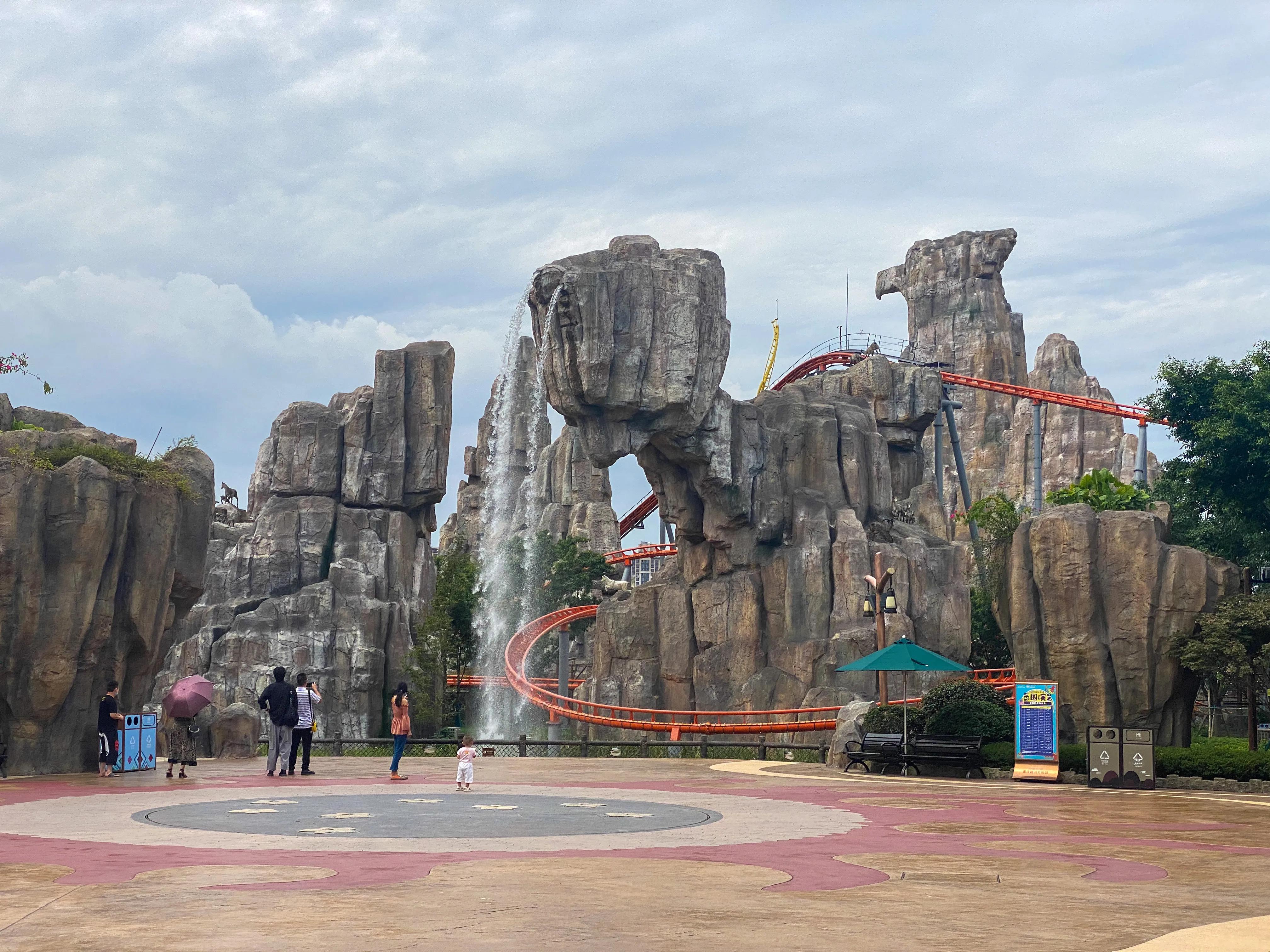 重庆公园逆袭主题乐园 (重庆新开的主题乐园)