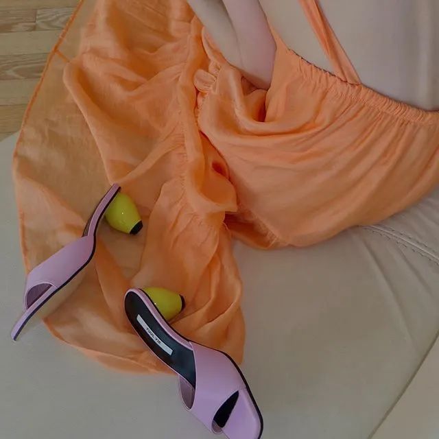 今年最流行的方跟凉鞋,又好看又好穿的凉鞋