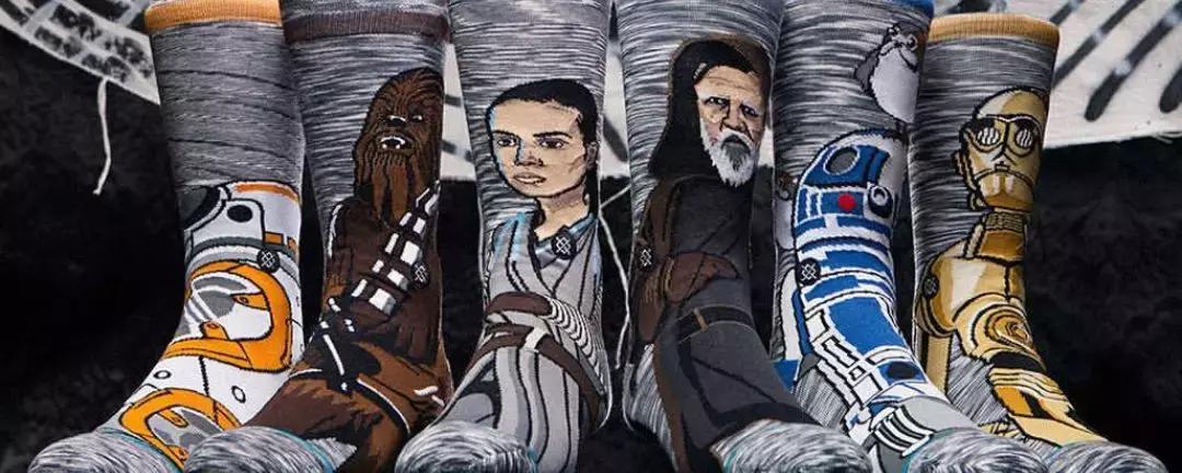 看男生第一眼会看鞋是什么心理,看男生第一眼会看衣品