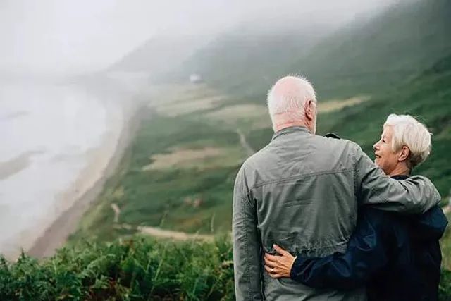 国内首批丁克族已到晚年现状如何,丁克族为什么难以坚持到最后