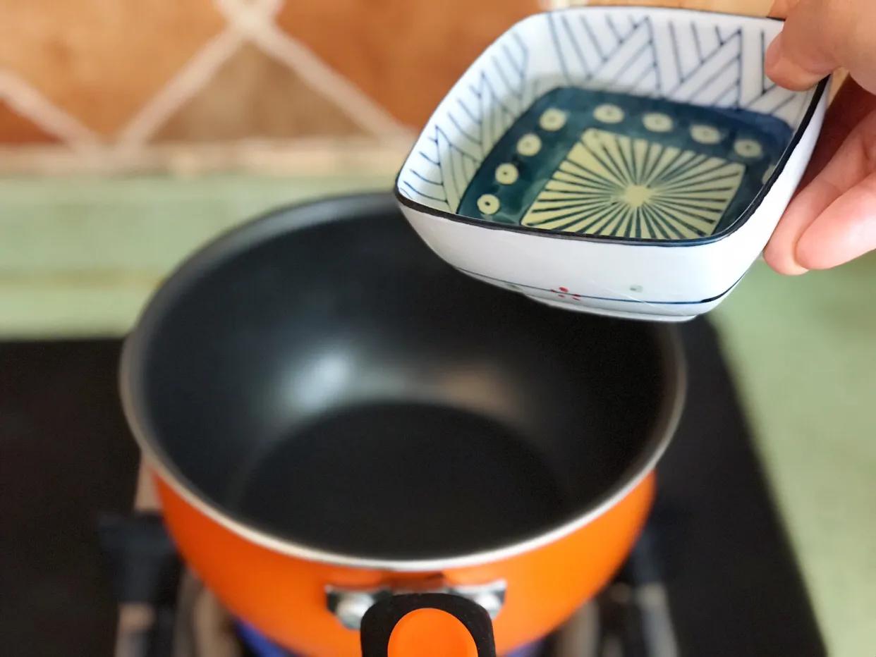 绿豆卷饼怎么做又软又好吃,绿豆红豆饼的制作方法视频