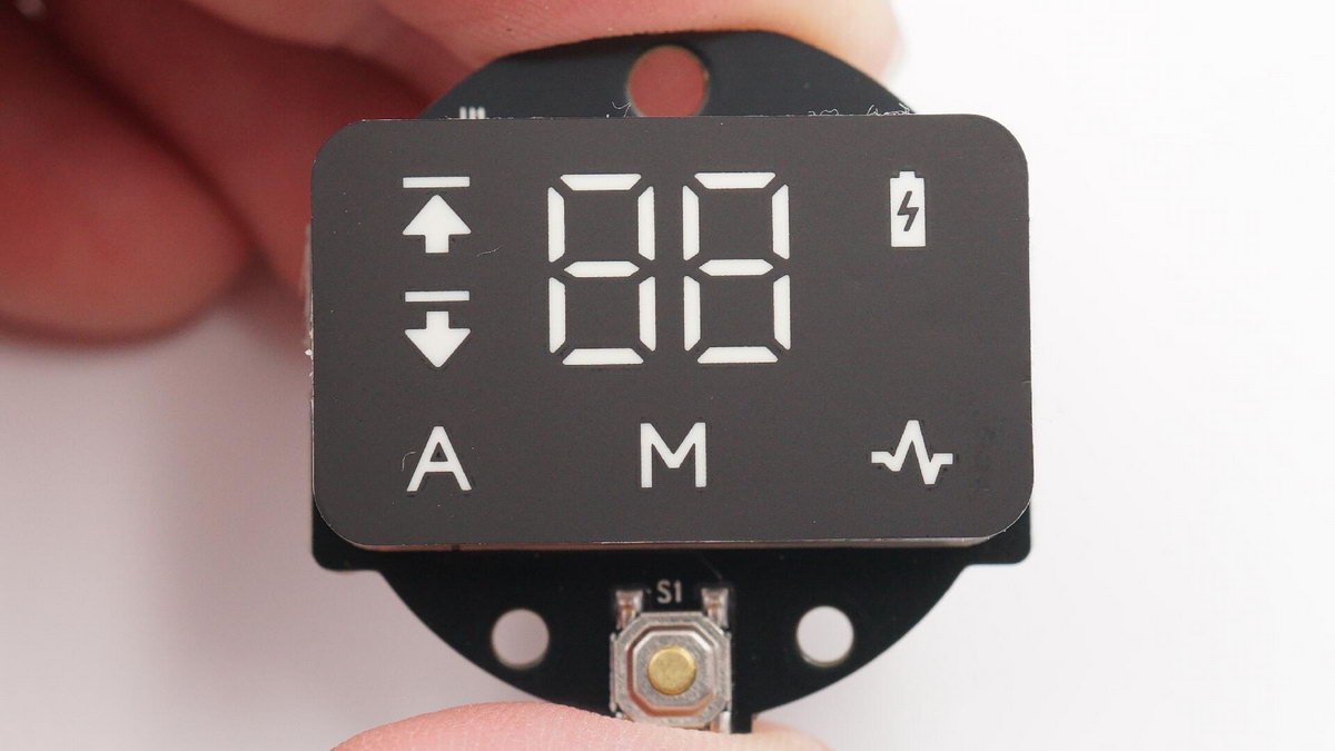 电钻拧三合一螺丝,微型手持小电钻拆解