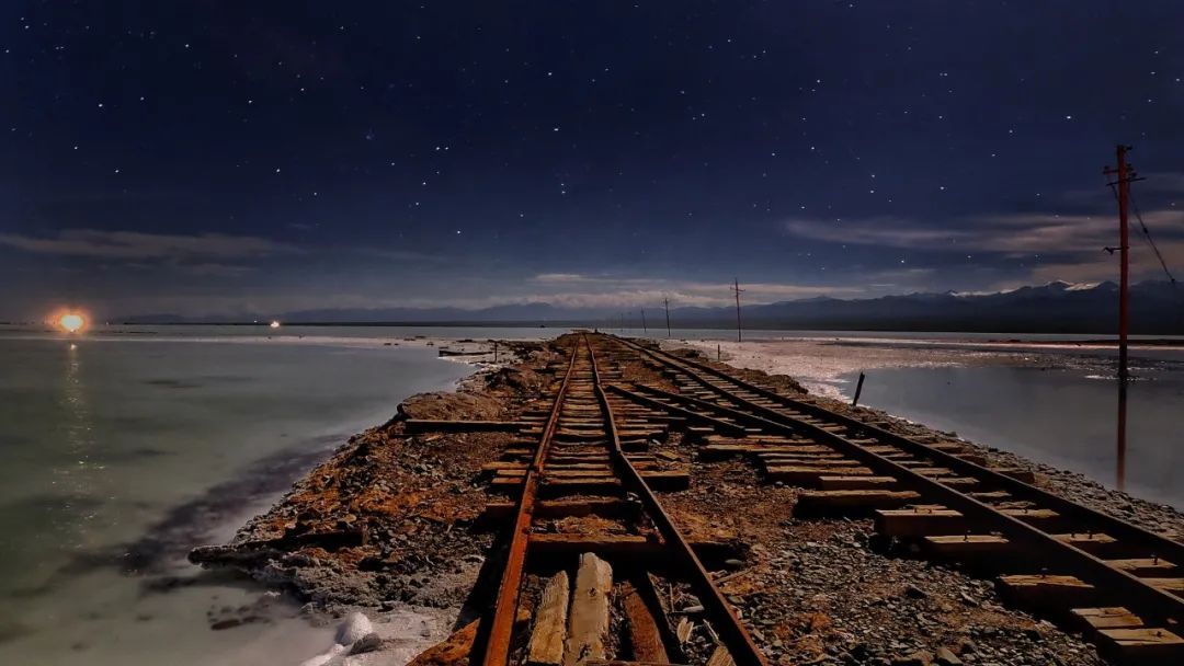 人脉如此重要：职场新人如何有效提高自己的人脉“搜索力”。