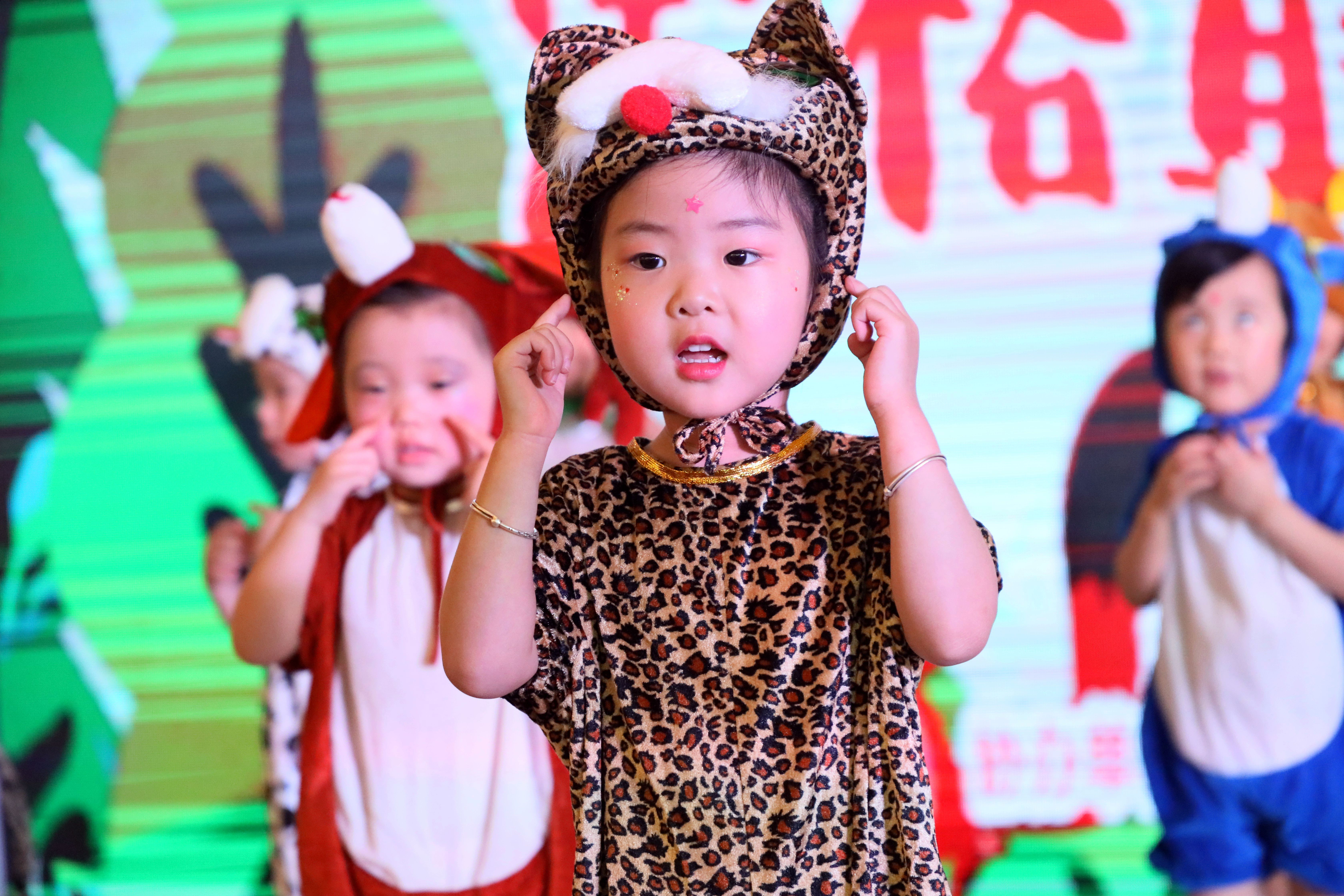 安徽芜湖:定格最美的时光!“智汇有你,多姿多彩”升学典礼举办