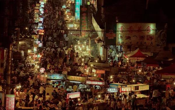 重庆九龙美食街吃货的天堂,国内十大美食街吃货的天堂