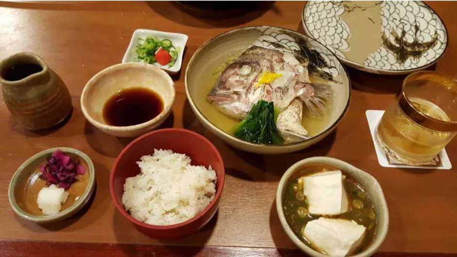 “一个人的除夕跟平常的晚上差不多”