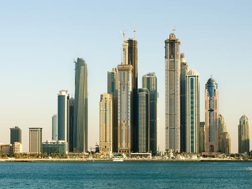 迪拜阿布扎比是哪个国家,阿布扎比和迪拜谁更值得去