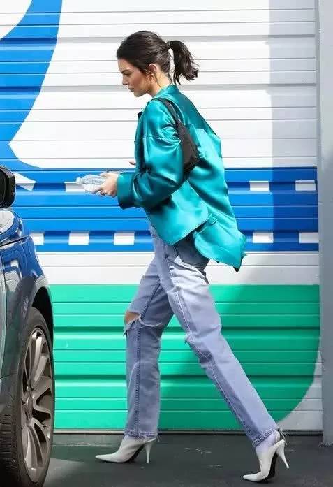 明星街拍包包香奈儿经典款,盘点街头出镜率最高的10款包包