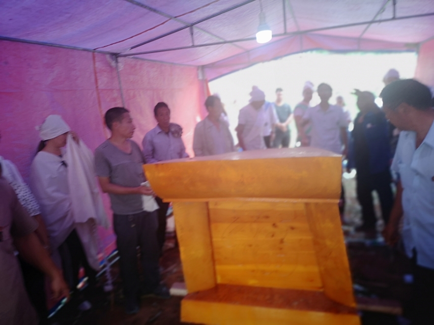 土葬会出怪事吗,山区可以土葬吗