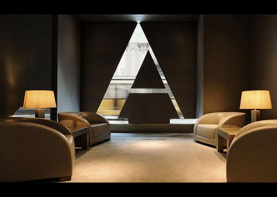 意大利家具十大品牌榜芬迪,意大利阿玛尼armani专柜正品