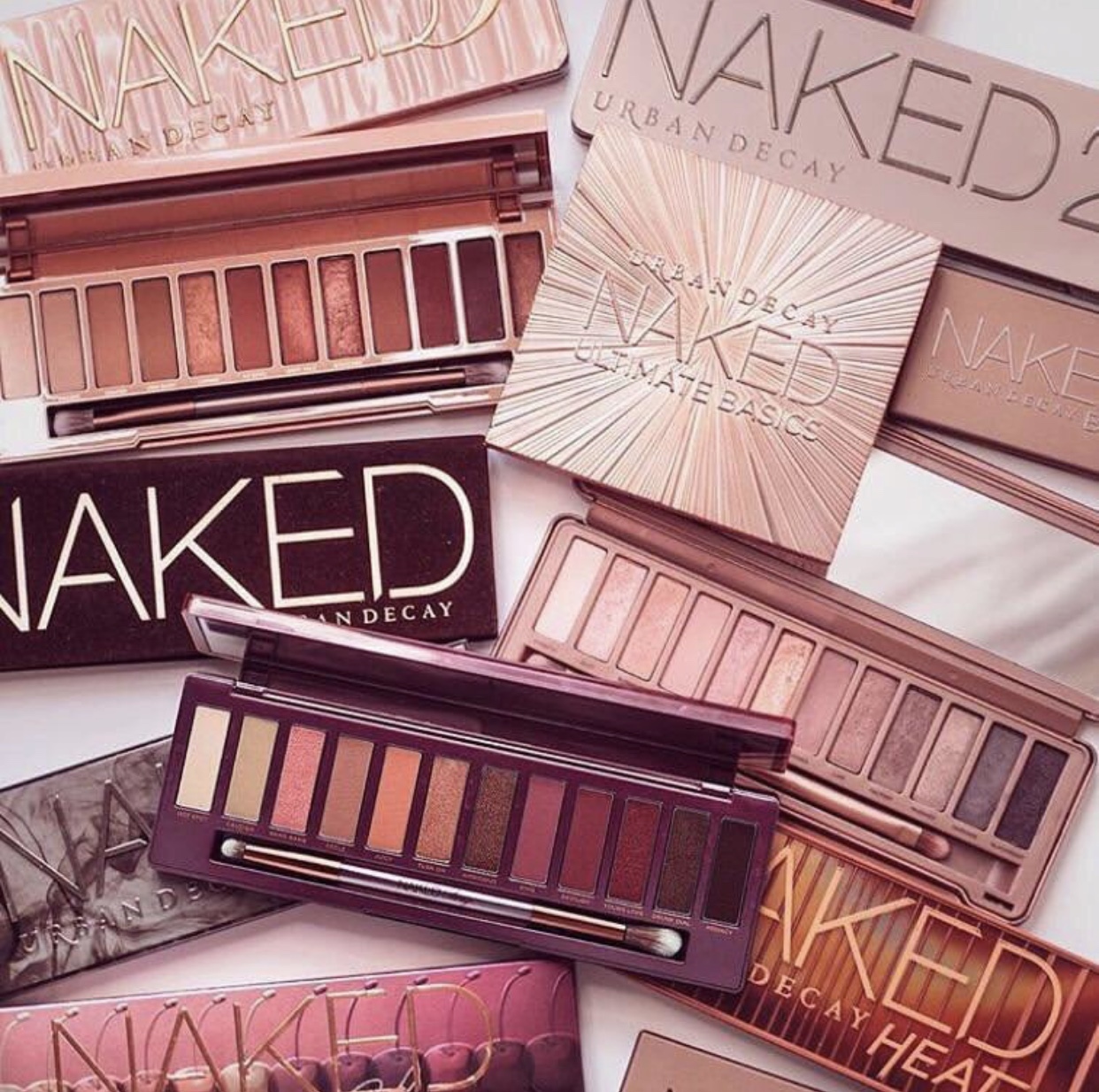 为什么挑不好眼影的女人，也挑不好男人？