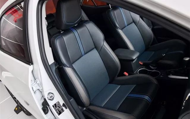 麦格纳真皮座椅是真皮的吗,真皮座椅和真皮座套的区别