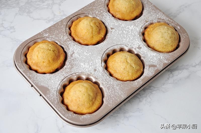 香蕉做甜品真的很绝,一根变黑的香蕉做甜点