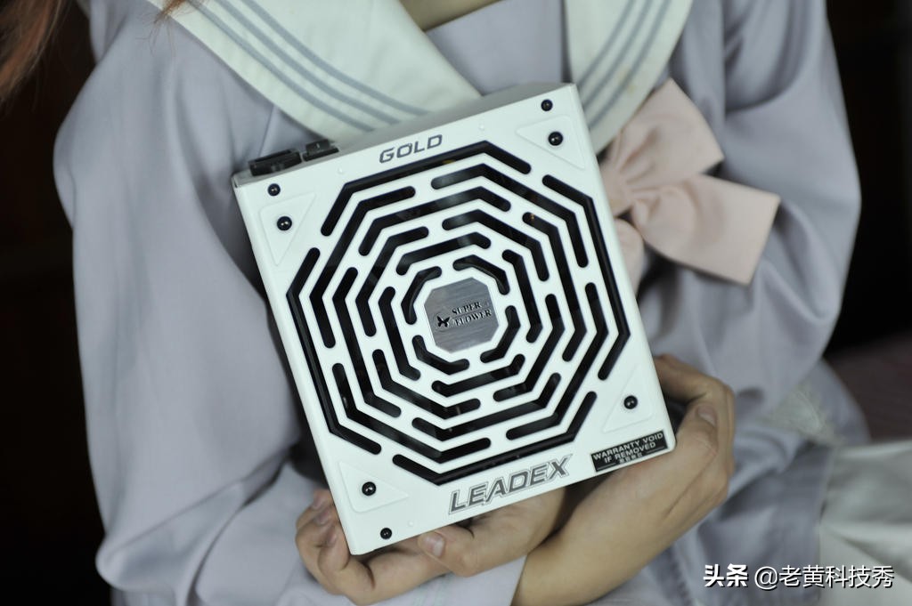 显卡全面暴跌,显卡暴跌电脑降价了吗