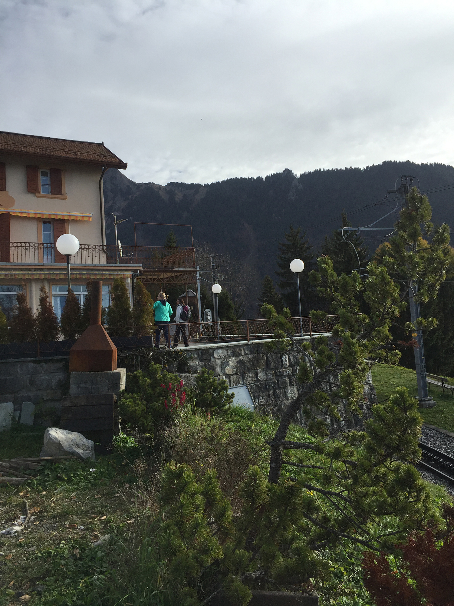 去瑞士要什么资格,怎样才能拥有瑞士的居留证