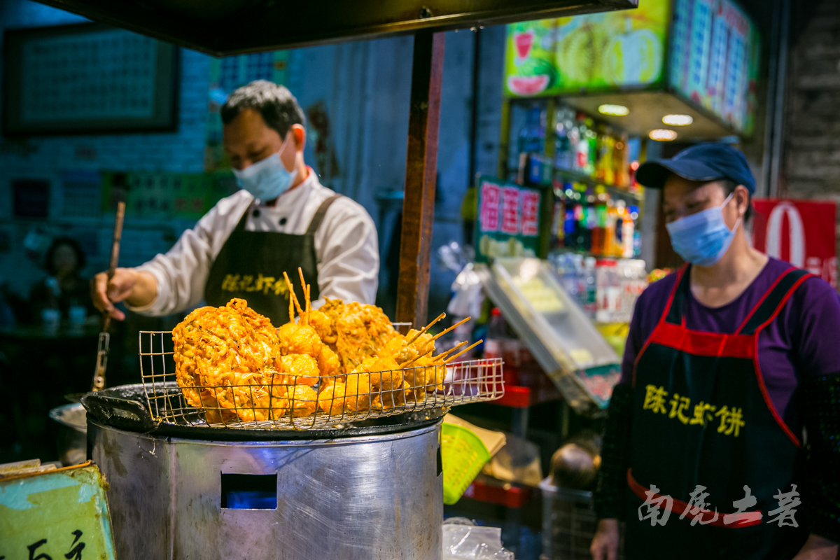 海边这条近200年的古街，为什么像欧洲小镇