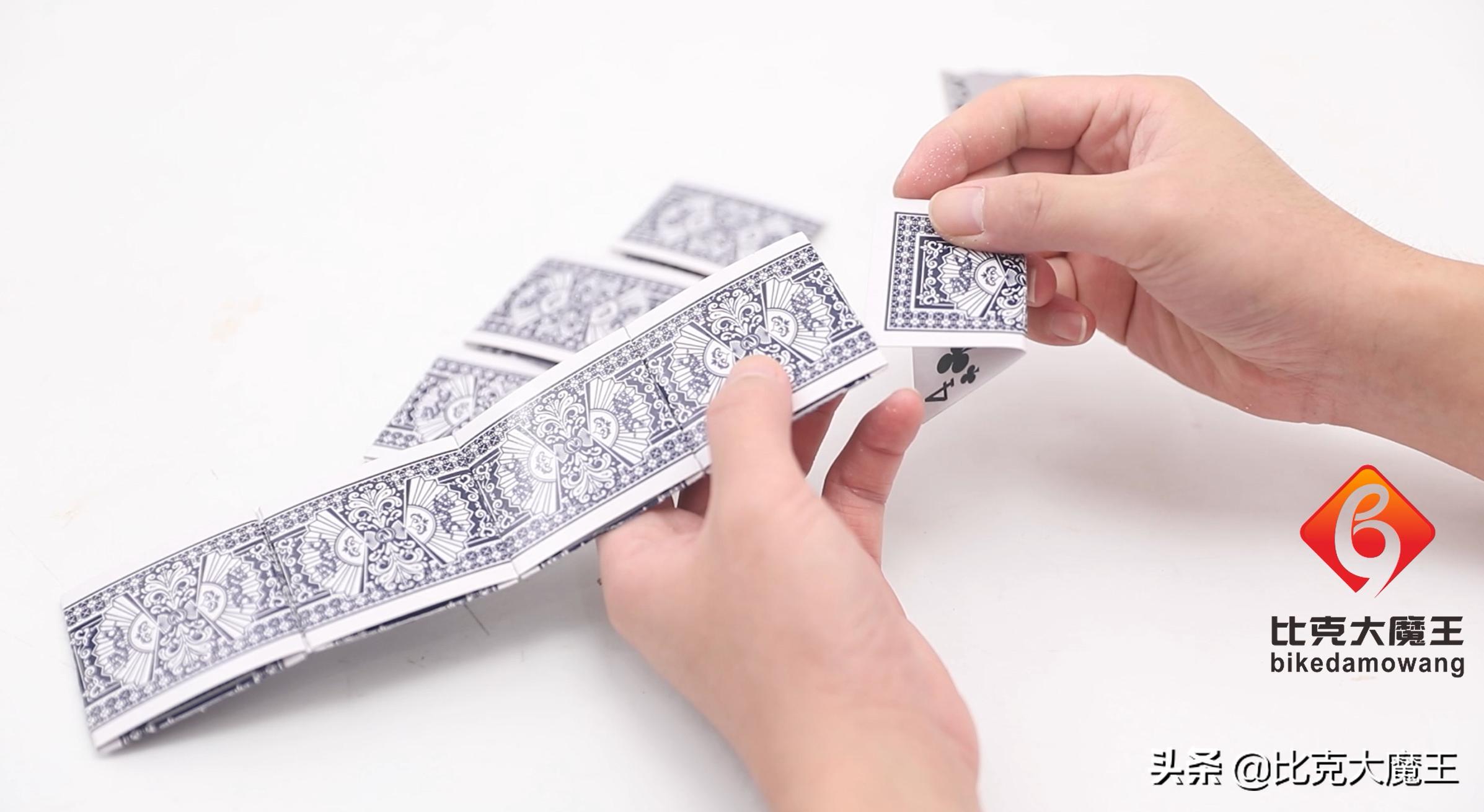 旧扑克牌别扔了，教你做解压圆球，拿到手就想玩，大人小孩都喜欢